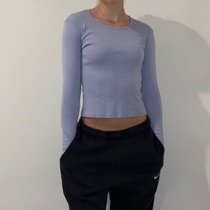 BRANDY MELVILLE LONG SLEEVE